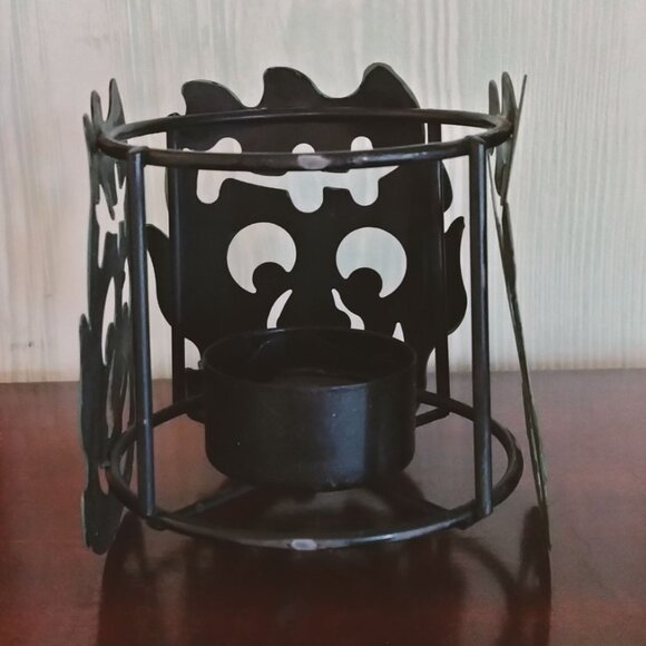 Green Goblin Face Candle Holder Halloween Luminary - Picture 4 of 7